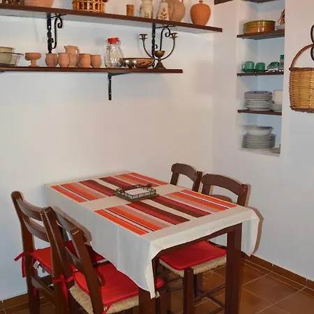 Epavlis Iosif Villa *